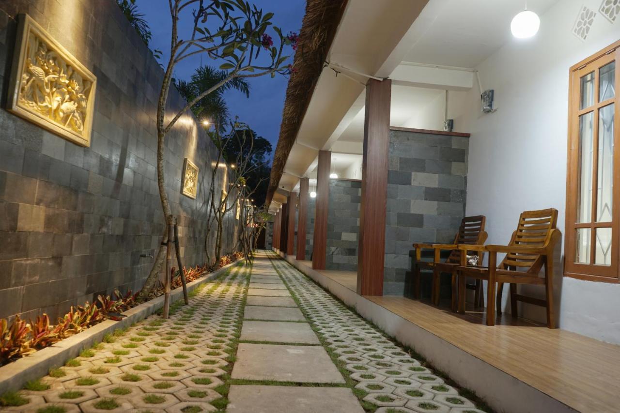 Abams Gili Air Bed & Breakfast ภายนอก รูปภาพ